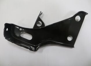 52012-35060 - TOYOTA HILUX- PICK UP LN106- 89/97; ÖN TAMPON BAĞLANTI BRAKETİ SOL (TYG)