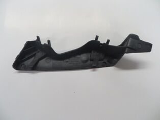 3C0807723 - VOLKSWAGEN PASSAT- B6- 05/10; FAR ALT BAĞLANTI BRAKETİ SOL (TW)