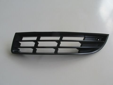 3C0853665-9B9 - VOLKSWAGEN PASSAT- B6- 05/10; SİS LAMBA KAPAĞI SOL SİYAH SİS DELİKSİZ (TÜV)(TYG)